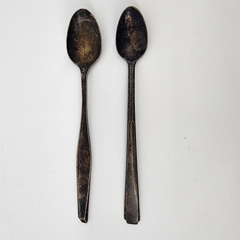 Vintage Silverplate Spoons Set of 2 Tarnished‎ Decorative Flatware 5 Inch